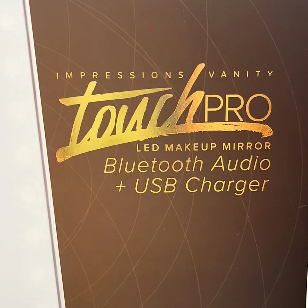 LED PORTABLE VANITY MIRROR